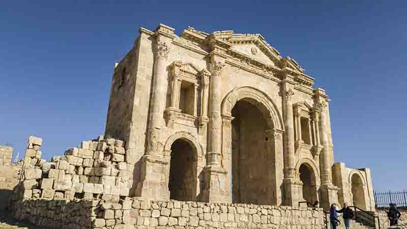 206 - Jordania - Jerash - Puerta de Adriano